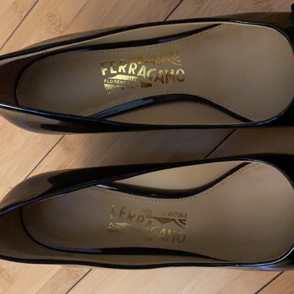 Salvatore Ferragamo Black wedges - Picture 5 of 6